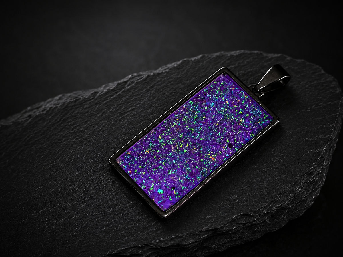 P-6 Opal pendant large (Vivid Purple)