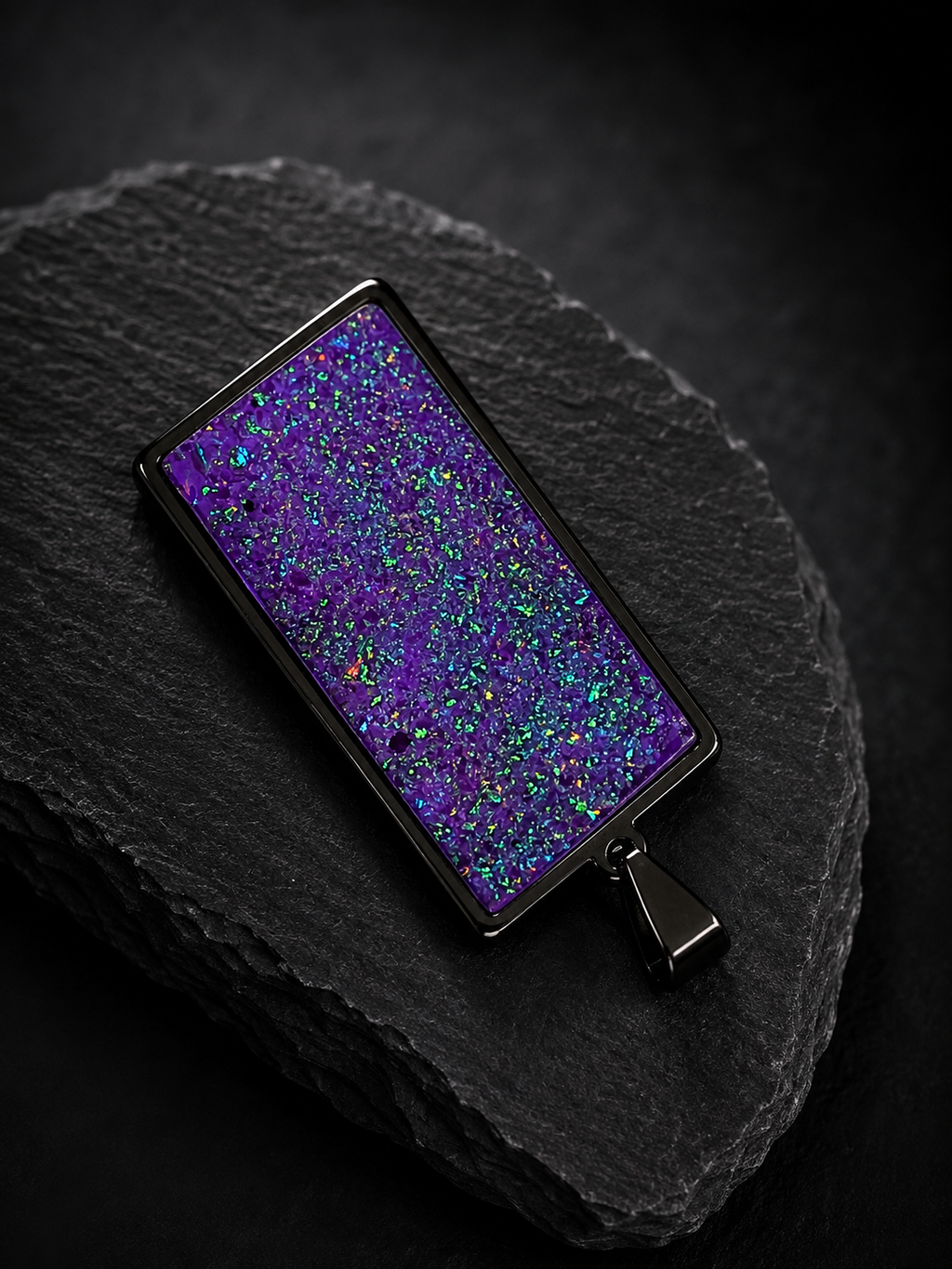 P-6 Opal pendant large (Vivid Purple)
